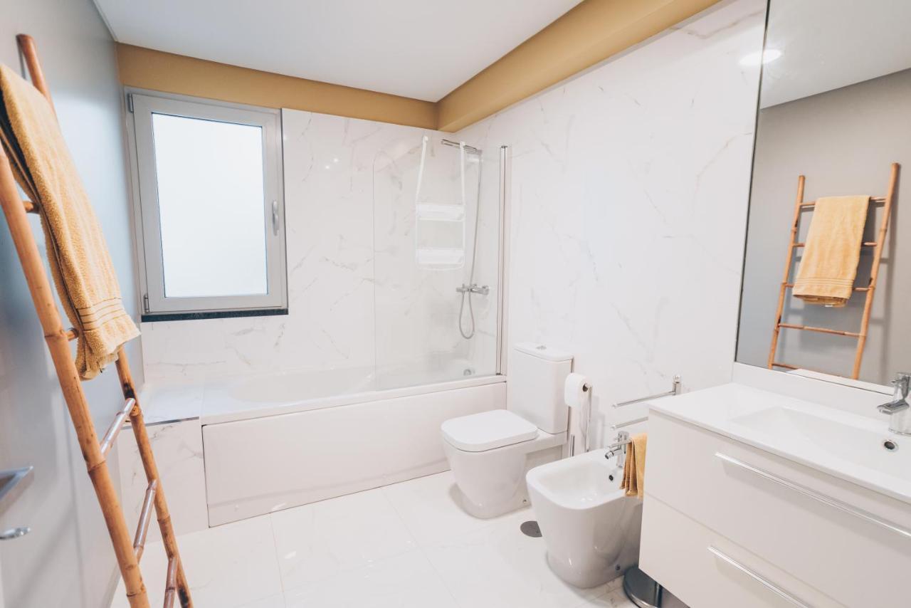 Elephant 2Br Apartment With Terrace, Side Sea View And Pool Access Funchal Dış mekan fotoğraf